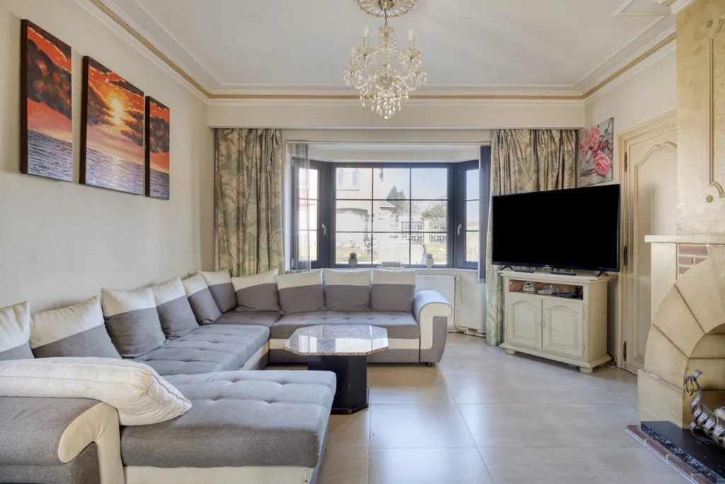 picture_7573762_76219981.jpg