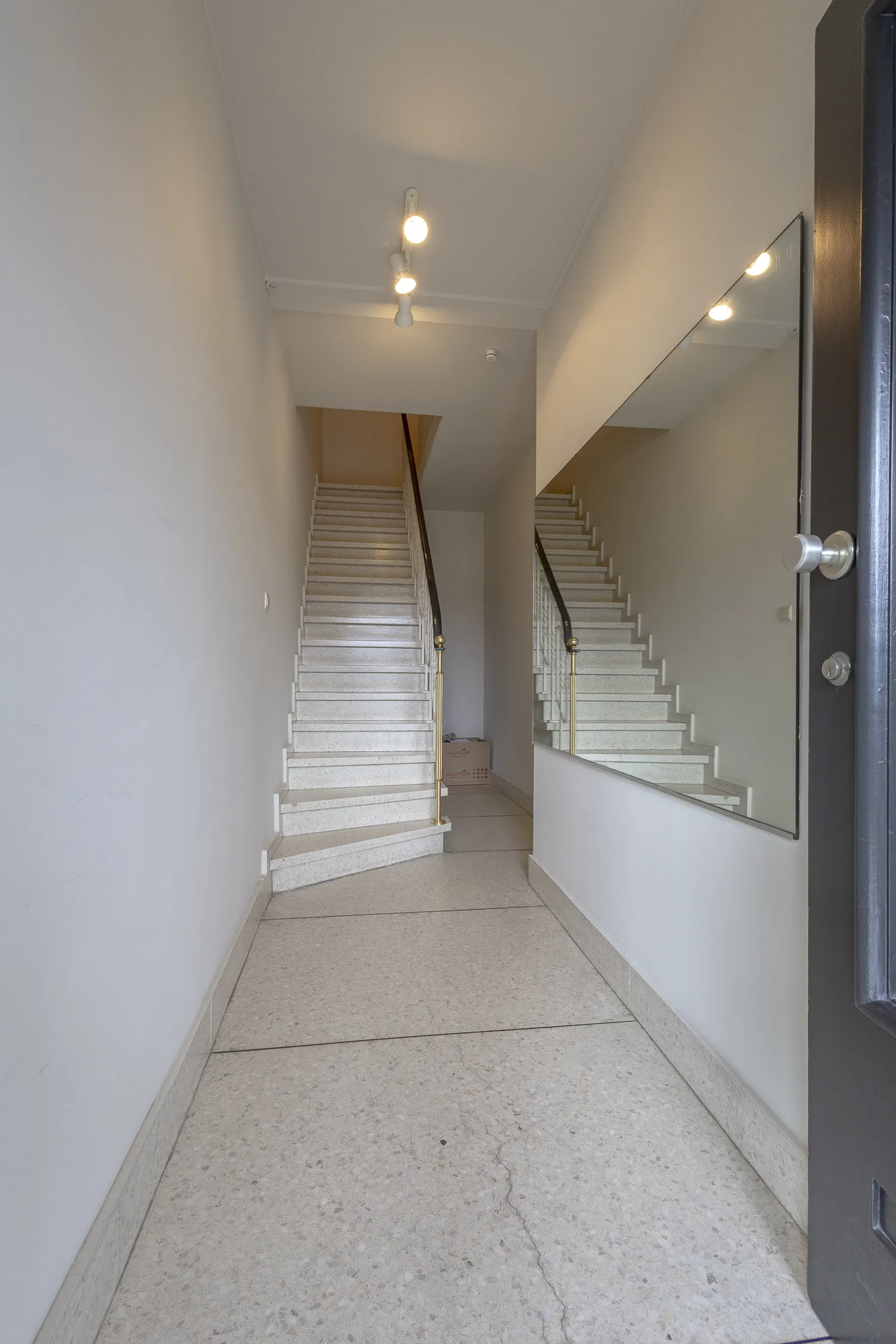 Brusselstraat-314-Groot-Bijgaarden-FLAT-2.JPG