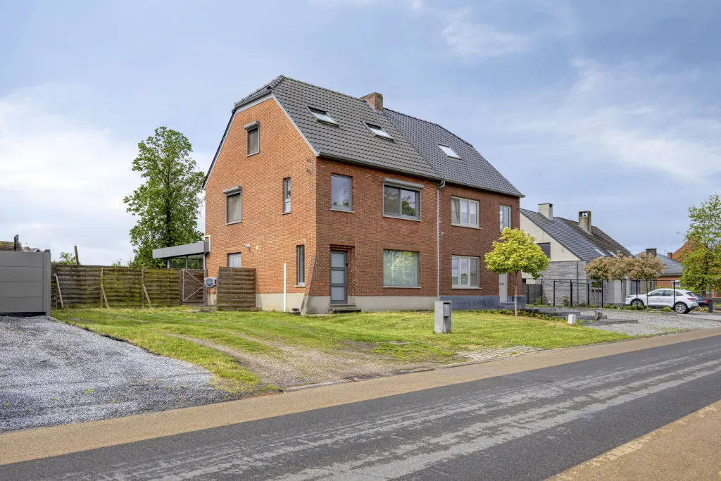 Molenstraat233510HasseltBE-01_web.jpg