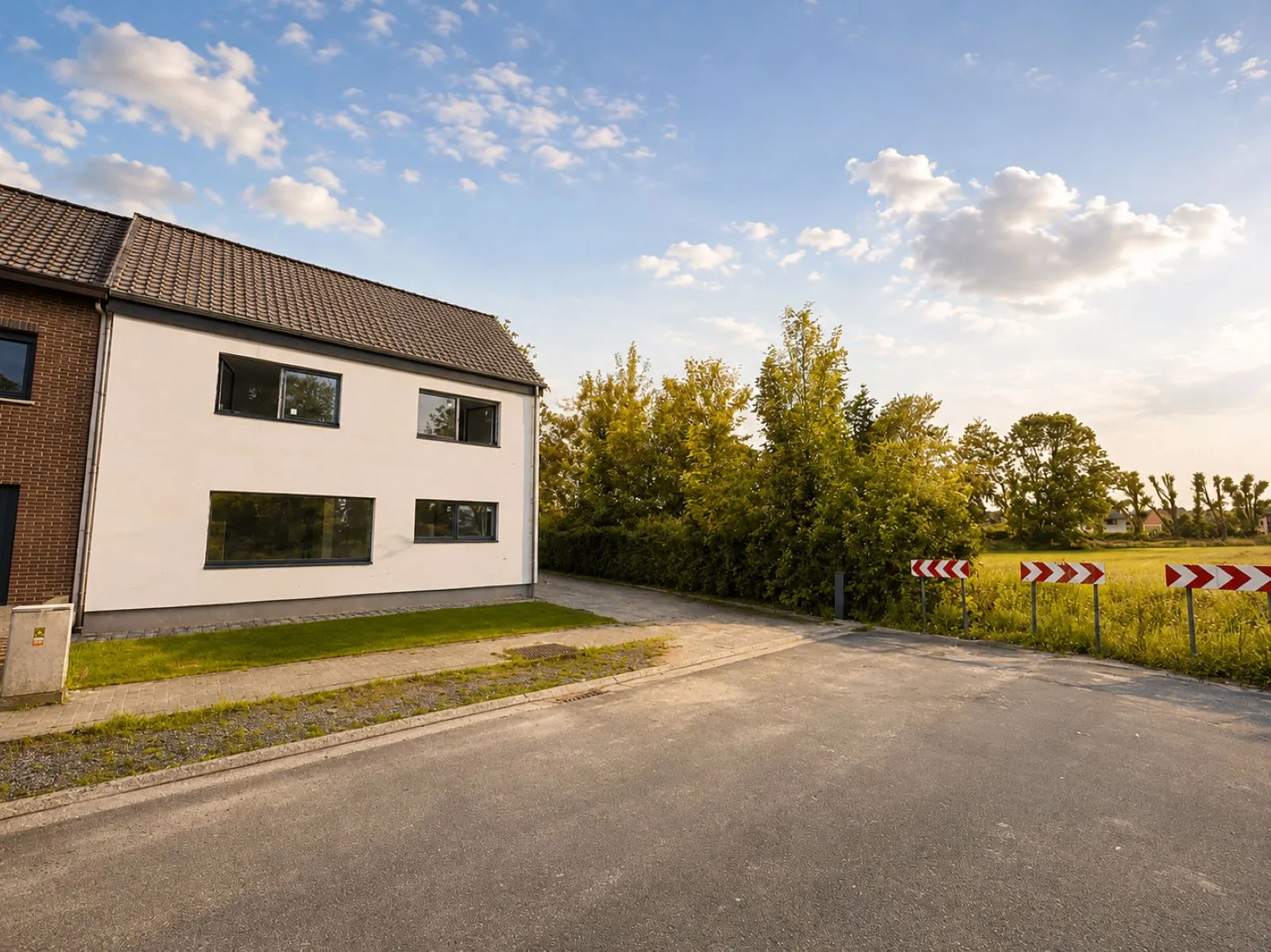voorzijde-straat.jpg