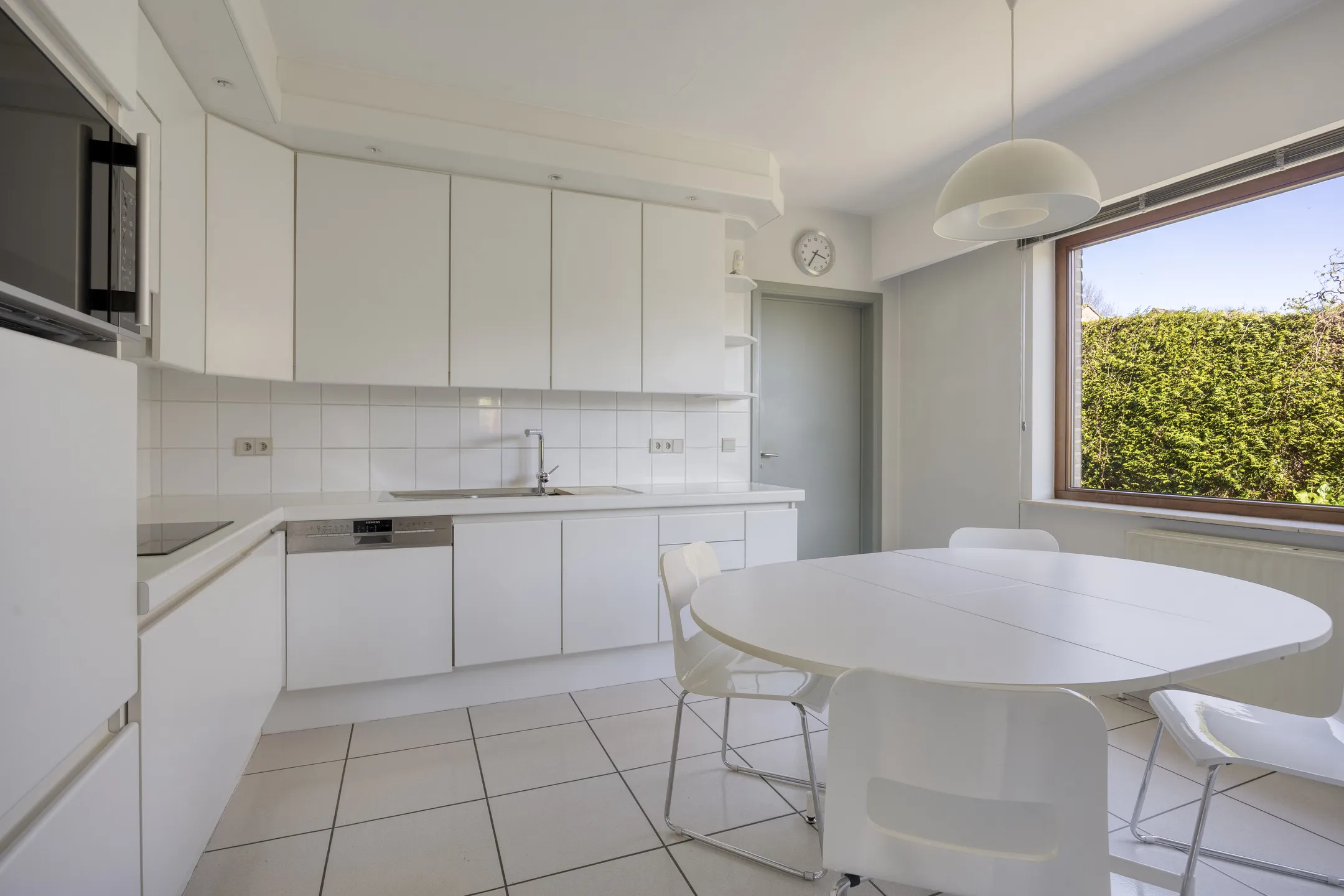 VictorDemesmaekerstraat31500HalleBE-13_web.jpg