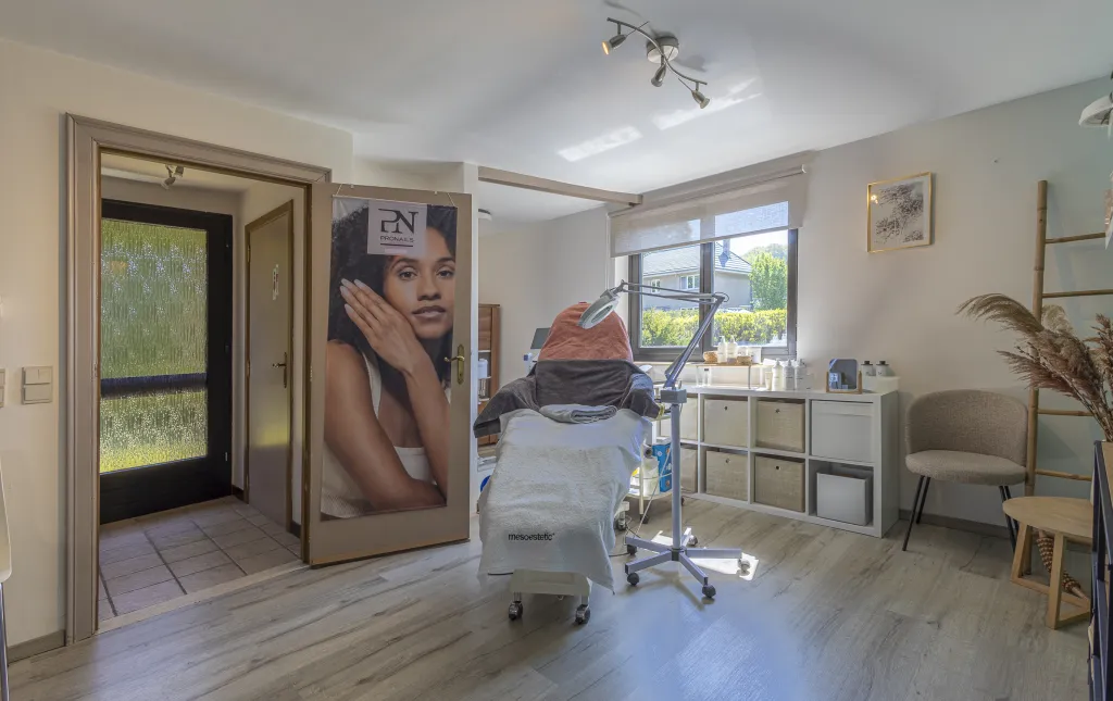 Suikerbergstraat-17-Dilbeek-professionele-ruimte-1.JPG