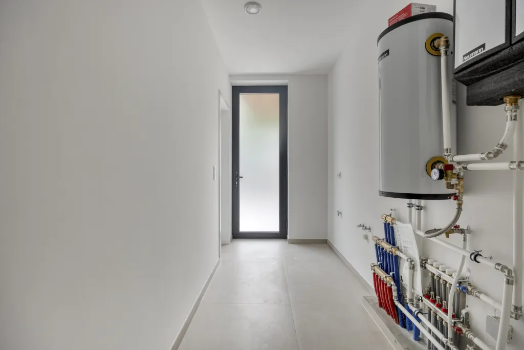 ZestienBundersstraat33500HasseltBE-98_web.jpg