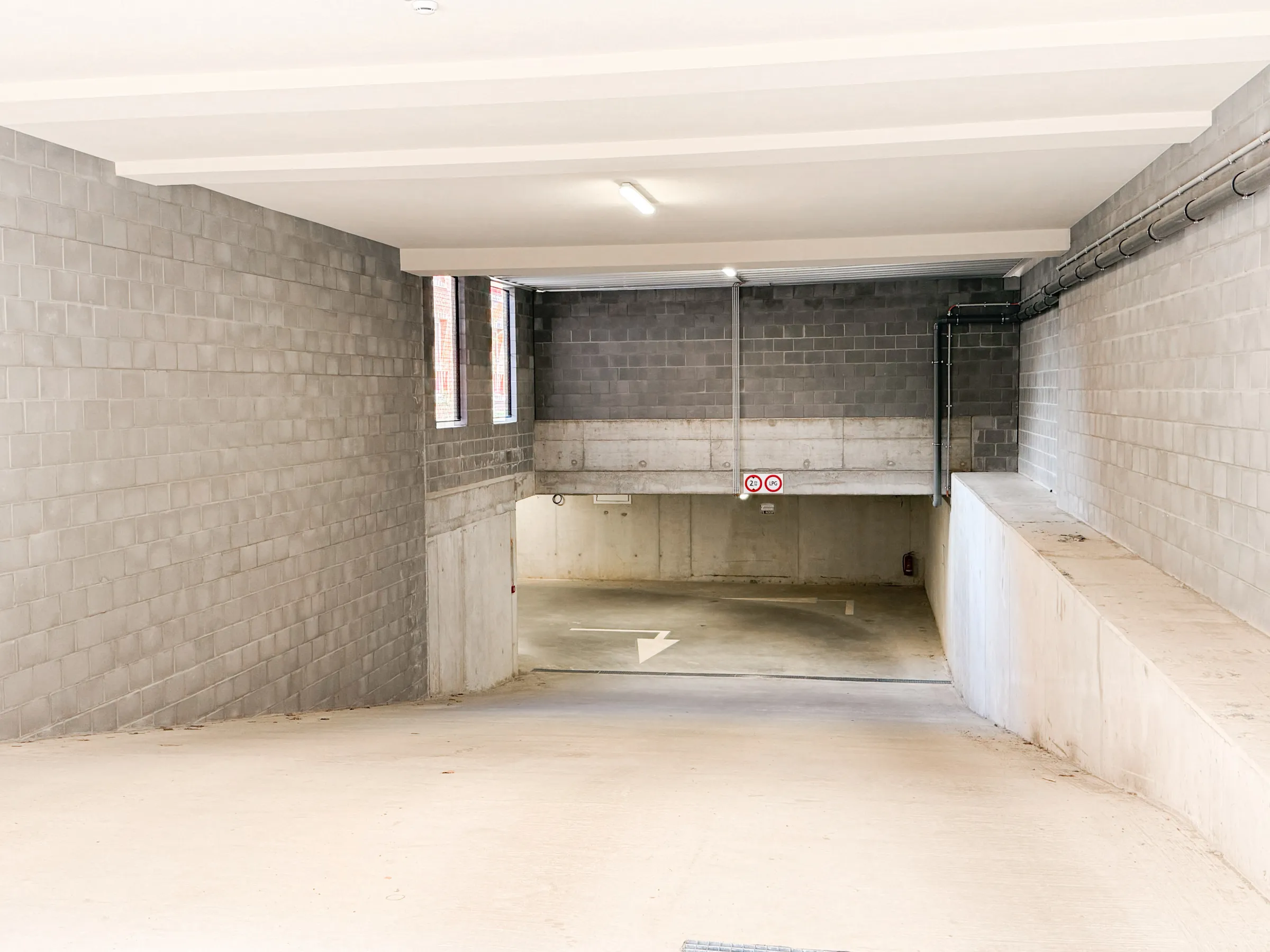 Garages-6.jpg