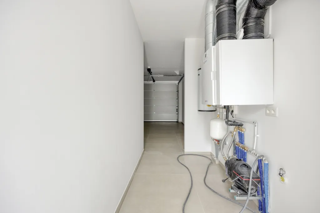 ZestienBundersstraat33500HasseltBE-63_web.jpg