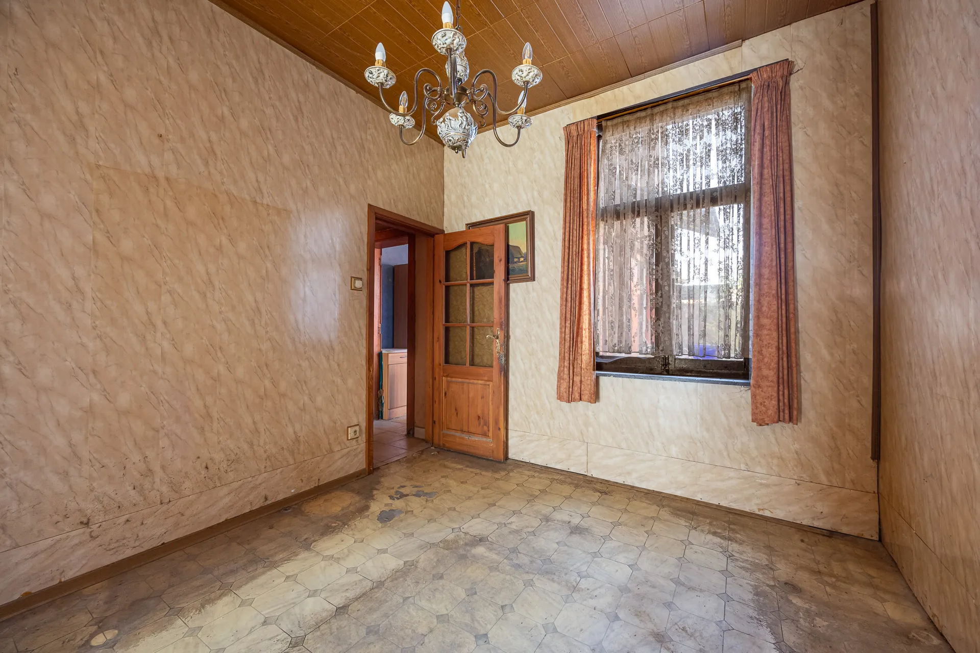 ALT-20260618-1-6.jpg